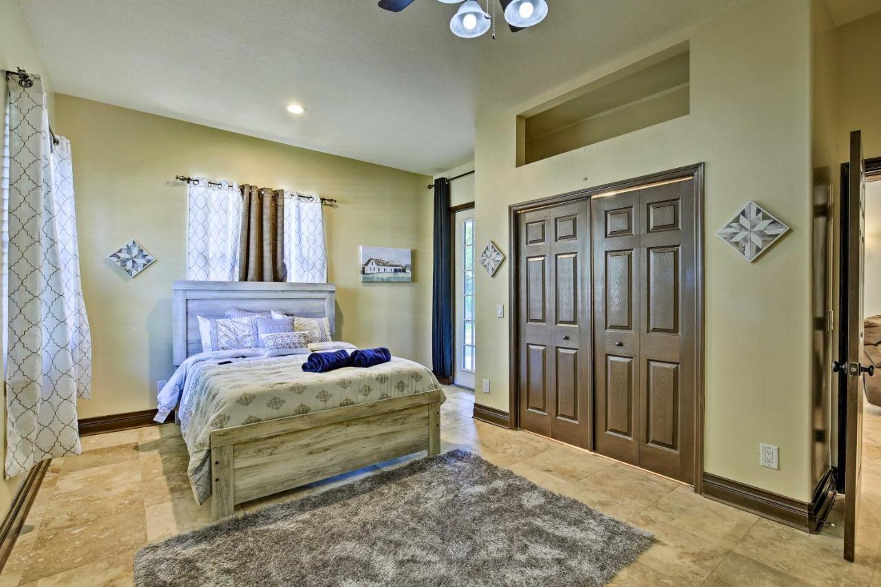 Tampa Oasis With Pool About 7 Mi To Busch Gardens! Exterior foto